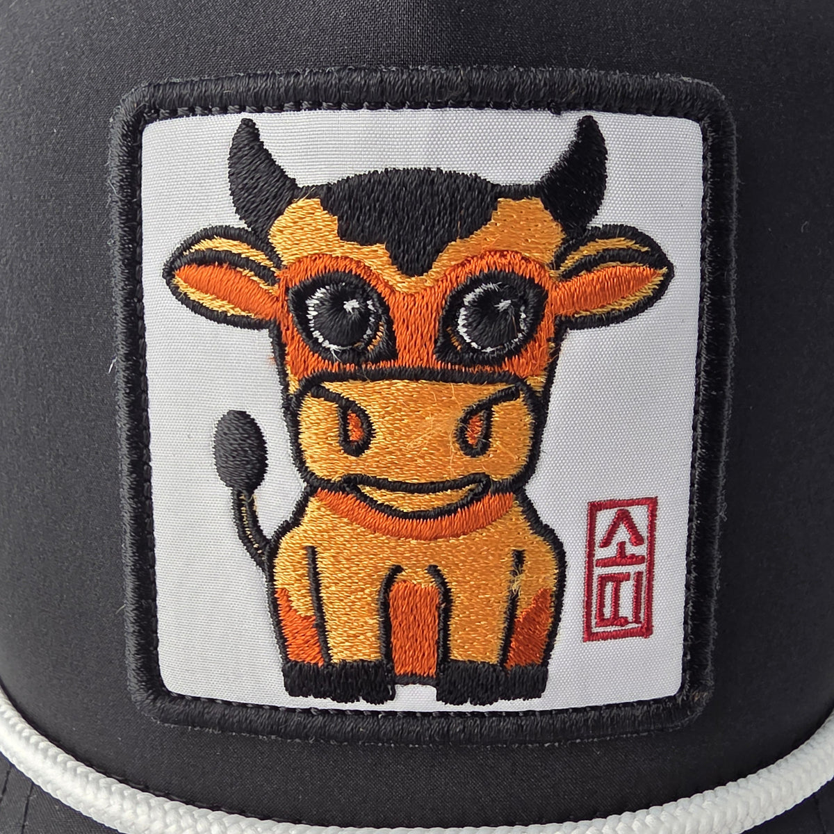 Kpop Zodiac Cow Cap — Black 5-Panel