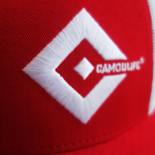 Front emb. detail
