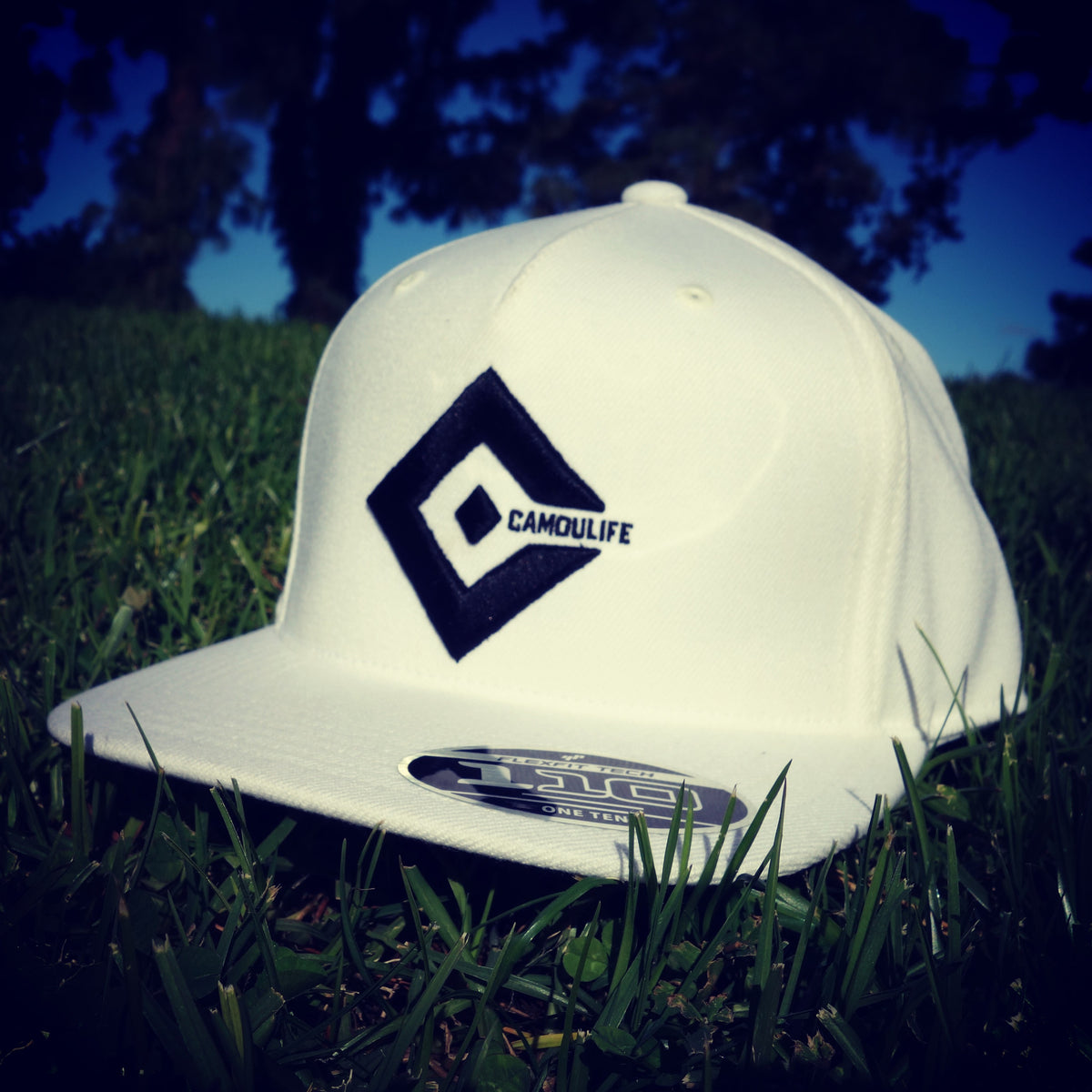 Camoulife Diamond Logo Snapback Cap — White